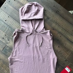 Lululemon Stronger as One Sleeveless Hoodie Lululemon X Barrys NWT